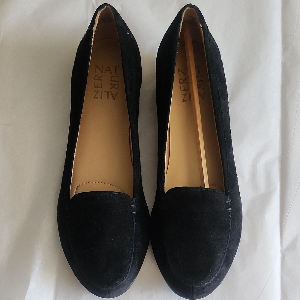 Naturalizer Black Suede Flats Loafers